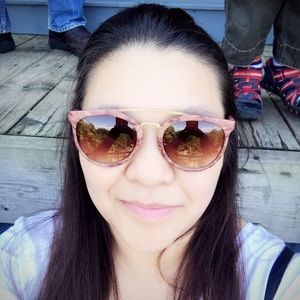 Meet your Posher, Katherine